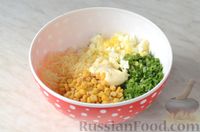 Салат с кукурузой, огурцом и зелёным луком