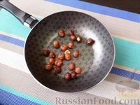 Салат с яблоком, брюссельской капустой и фундуком