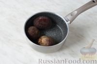 Салат из свёклы с кукурузой и луком