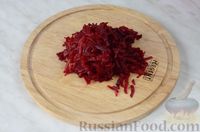 Салат из свёклы с морковью, яблоком и черносливом